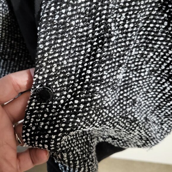 EUC KARL LAGERFELD HOODIE SZ XL - Picture 4 of 10